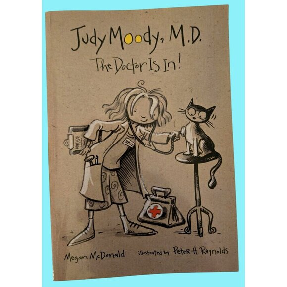 Judy Moody M.D. The Doctor Is In! Paperback Book - Megan McDonald - Picture 1 of 2